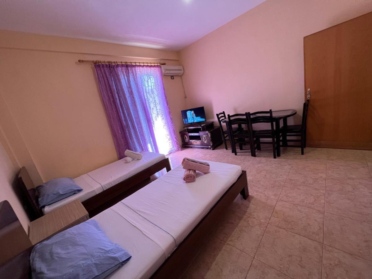 House For Rent Jurgen Villa Golem  Exterior photo