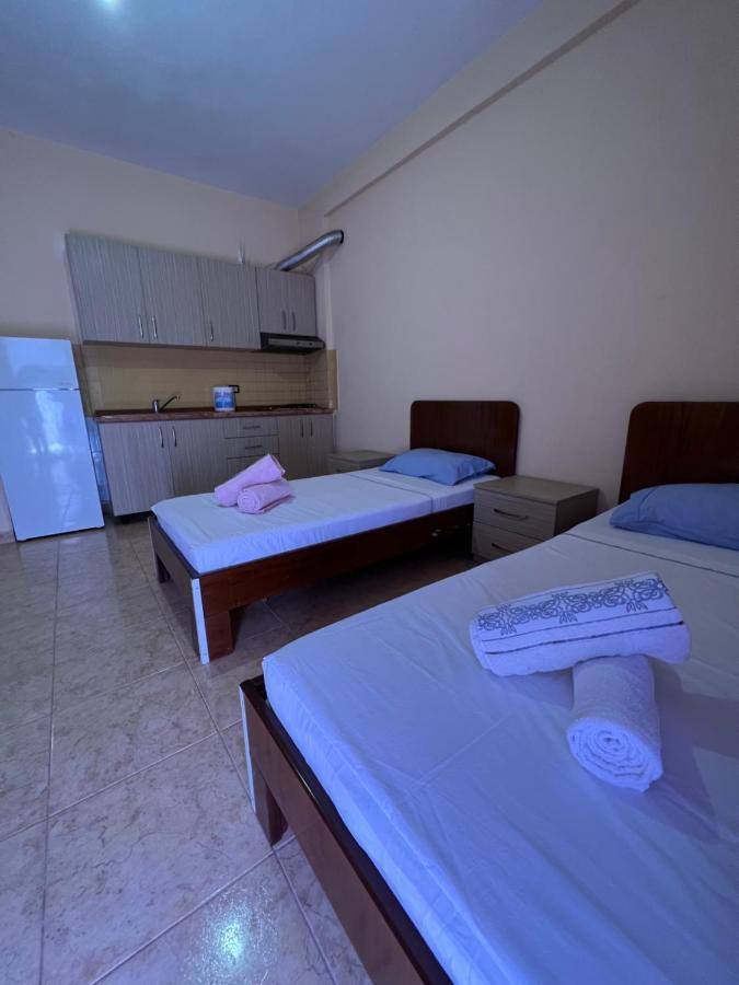 House For Rent Jurgen Villa Golem  Exterior photo